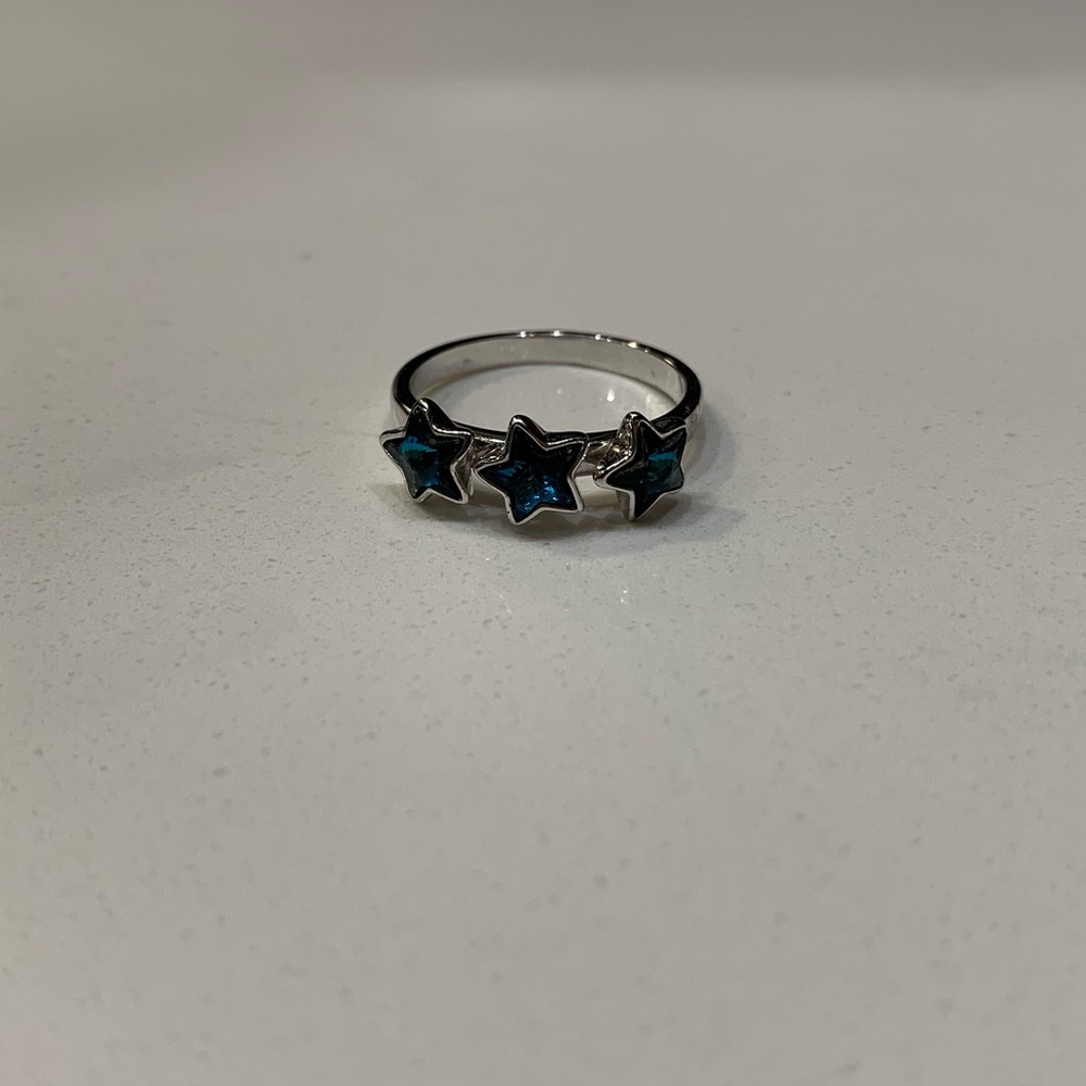 Multiple rings - Picture 6 of 6